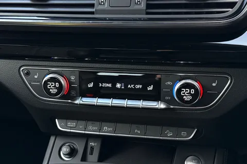 DP22TMV Audi Q5 Edition 1 40 TDI quattro 204 PS S tronic Thumbnail #23