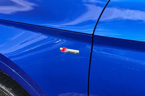 DP22TMV Audi Q5 Edition 1 40 TDI quattro 204 PS S tronic Thumbnail #29