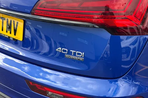 DP22TMV Audi Q5 Edition 1 40 TDI quattro 204 PS S tronic Thumbnail #31