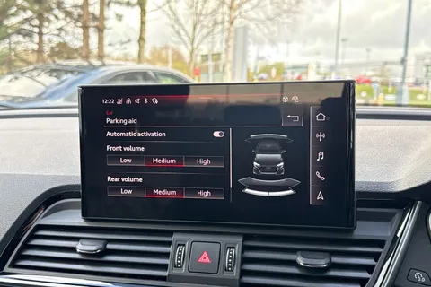 DP22TMV Audi Q5 Edition 1 40 TDI quattro 204 PS S tronic Thumbnail #35