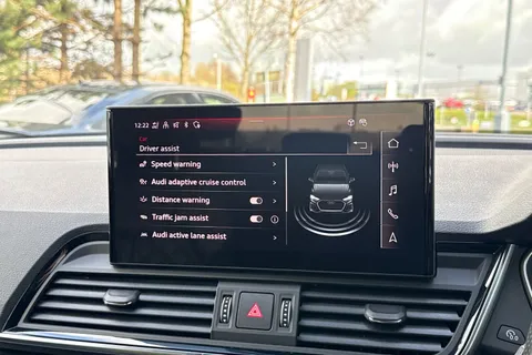 DP22TMV Audi Q5 Edition 1 40 TDI quattro 204 PS S tronic Thumbnail #37