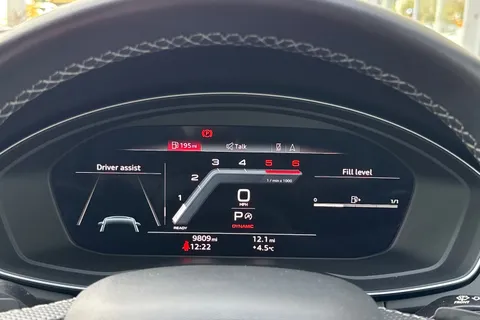 DP22TMV Audi Q5 Edition 1 40 TDI quattro 204 PS S tronic Thumbnail #39