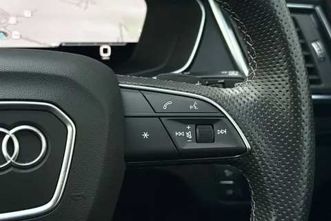 DP22TMV Audi Q5 Edition 1 40 TDI quattro 204 PS S tronic Thumbnail #41