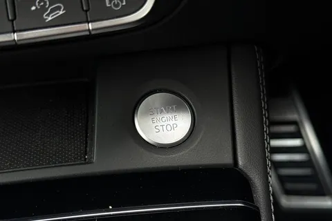 DP22TMV Audi Q5 Edition 1 40 TDI quattro 204 PS S tronic Thumbnail #50