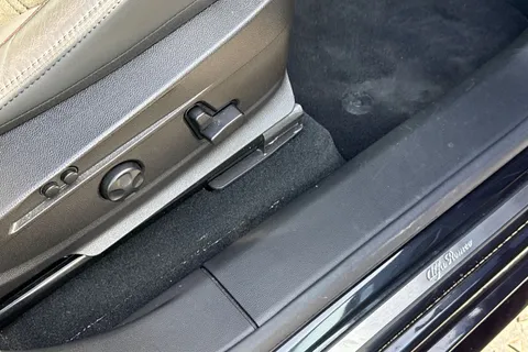 YC72HUA Alfa Romeo Stelvio 2.0T Estrema Auto Q4 AWD Euro 6 (s/s) 5dr Thumbnail #39