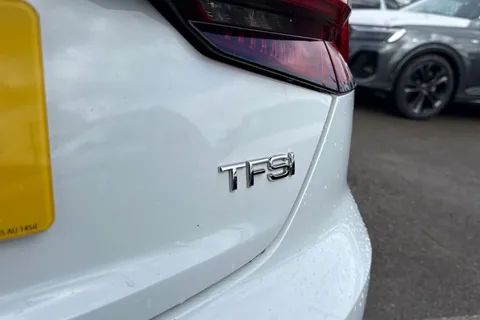 KX18DMD Audi A5 S line 2.0 TFSI  190 PS S tronic Thumbnail #35