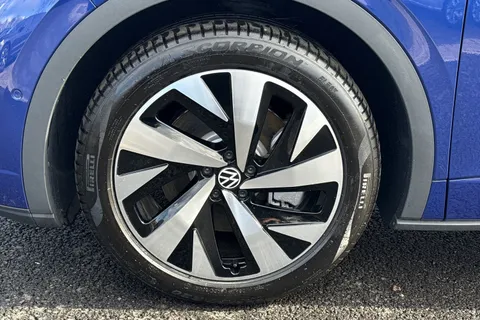 DE25ZNN Volkswagen ID.5 128kW Max Pro 77kWh 5dr Auto Thumbnail #10