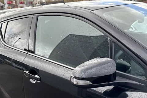 DW19BZC Toyota C-Hr 1.2 VVT-i Design CVT AWD Euro 6 (s/s) 5dr Thumbnail #31