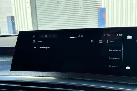 KK25JYO PEUGEOT 3008 1.2 HYBRID GT e-DSC6 Euro 6 (s/s) 5dr Thumbnail #46