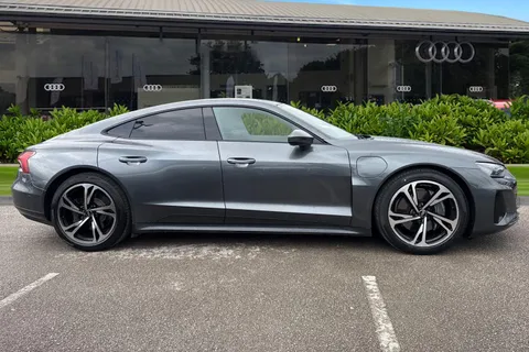 3 of 58 for Audi e-tron GT quattro 350,00 kW