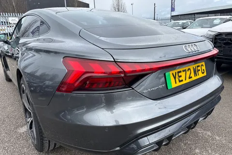 8 of 58 for Audi e-tron GT quattro 350,00 kW