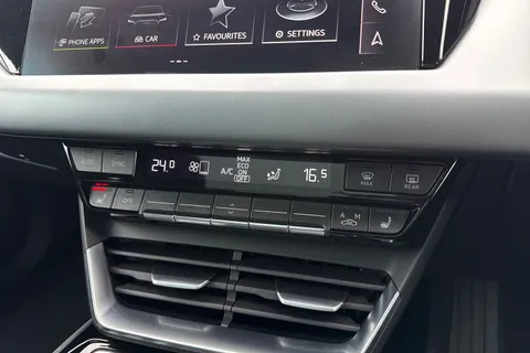 22 of 58 for Audi e-tron GT quattro 350,00 kW