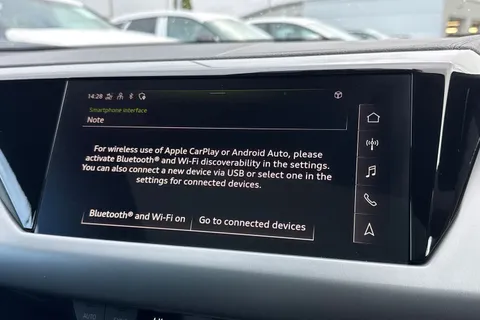 33 of 58 for Audi e-tron GT quattro 350,00 kW