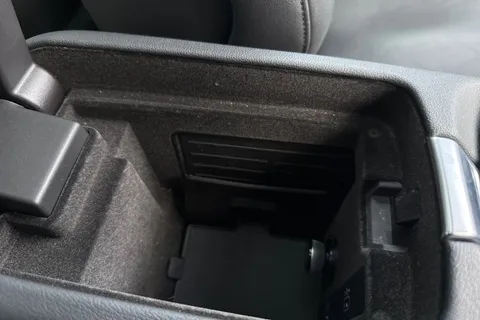 37 of 58 for Audi e-tron GT quattro 350,00 kW