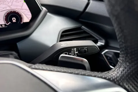 40 of 58 for Audi e-tron GT quattro 350,00 kW