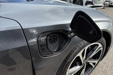 46 of 58 for Audi e-tron GT quattro 350,00 kW