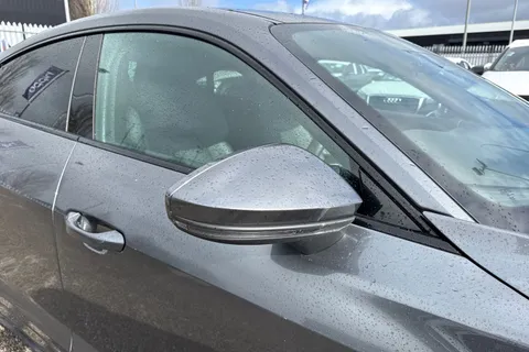 47 of 58 for Audi e-tron GT quattro 350,00 kW