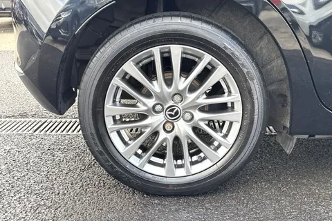 MX22YZK Mazda Mazda2 1.5 e-SKYACTIV G MHEV MHEV GT Sport Euro 6 (s/s) 5dr Thumbnail #12