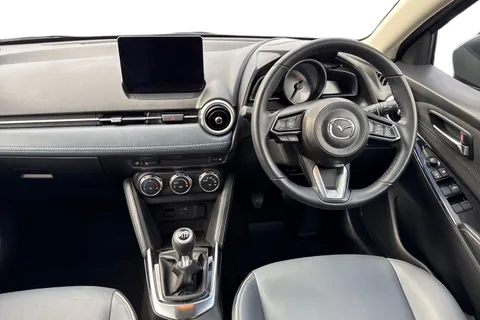 MX22YZK Mazda Mazda2 1.5 e-SKYACTIV G MHEV MHEV GT Sport Euro 6 (s/s) 5dr Thumbnail #19