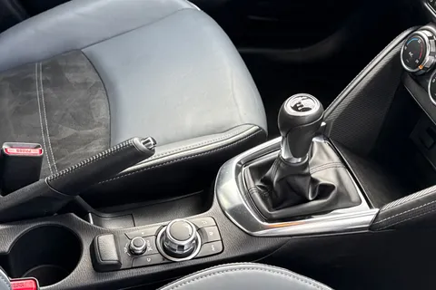 MX22YZK Mazda Mazda2 1.5 e-SKYACTIV G MHEV MHEV GT Sport Euro 6 (s/s) 5dr Thumbnail #24