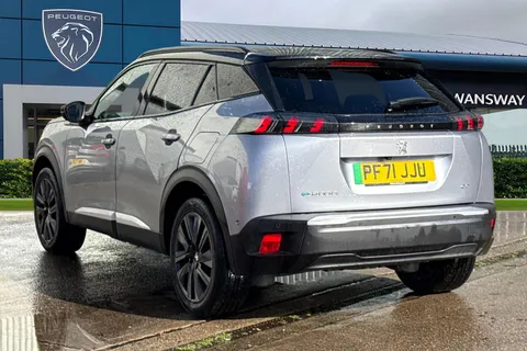 PF71JJU PEUGEOT e-2008 50kWh GT Premium Auto 5dr Thumbnail #3