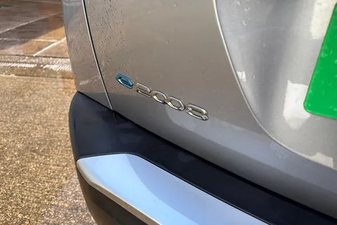 PF71JJU PEUGEOT e-2008 50kWh GT Premium Auto 5dr Thumbnail #34