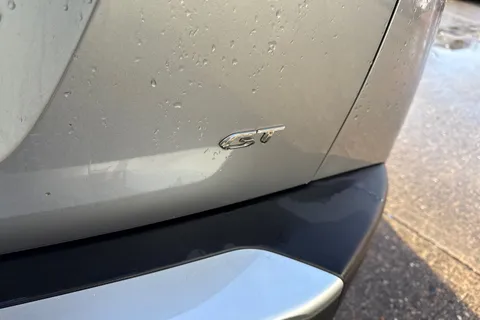 PF71JJU PEUGEOT e-2008 50kWh GT Premium Auto 5dr Thumbnail #35