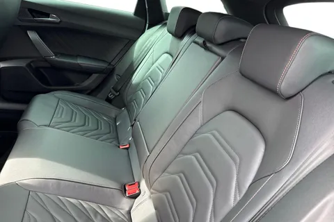 KT75SBY CUPRA Leon 1.5 eTSI V3 DSG Euro 6 (s/s) 5dr Thumbnail #19