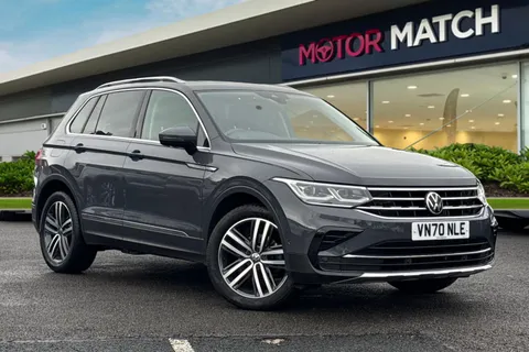 VN70NLE Volkswagen Tiguan 1.5 TSI Elegance DSG Euro 6 (s/s) 5dr Thumbnail #2