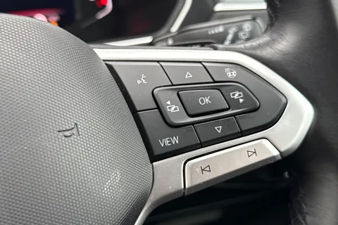 VN70NLE Volkswagen Tiguan 1.5 TSI Elegance DSG Euro 6 (s/s) 5dr Thumbnail #35