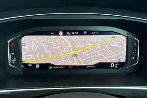 VN70NLE Volkswagen Tiguan 1.5 TSI Elegance DSG Euro 6 (s/s) 5dr Thumbnail #42