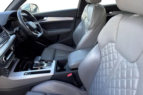 16 of 56 for Audi SQ5 TDI 341 PS tiptronic