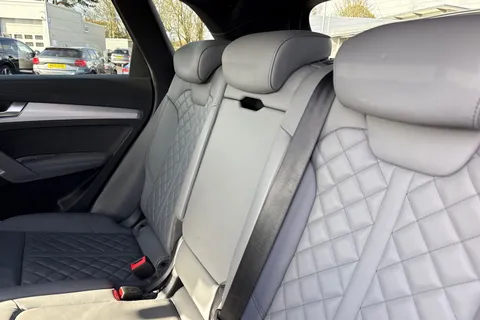 19 of 56 for Audi SQ5 TDI 341 PS tiptronic