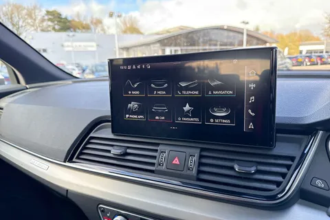 33 of 56 for Audi SQ5 TDI 341 PS tiptronic