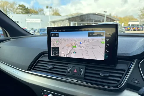 39 of 56 for Audi SQ5 TDI 341 PS tiptronic