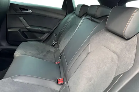 KY25HTK CUPRA Leon 1.5 eTSI V2 DSG Euro 6 (s/s) 5dr Thumbnail #17