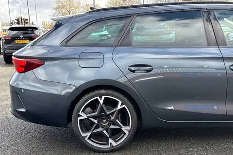 KY25HTK CUPRA Leon 1.5 eTSI V2 DSG Euro 6 (s/s) 5dr Thumbnail #30