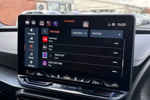 KY25HTK CUPRA Leon 1.5 eTSI V2 DSG Euro 6 (s/s) 5dr Thumbnail #43