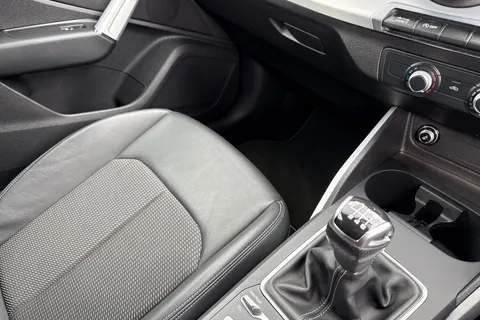 DF73JVW Audi Q2 Black Edition 30 TFSI  110 PS 6-speed Thumbnail #21