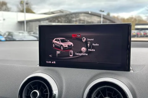 DF73JVW Audi Q2 Black Edition 30 TFSI  110 PS 6-speed Thumbnail #32