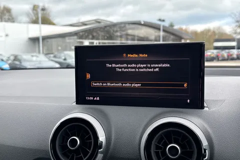 DF73JVW Audi Q2 Black Edition 30 TFSI  110 PS 6-speed Thumbnail #39