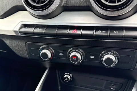 DF73JVW Audi Q2 Black Edition 30 TFSI  110 PS 6-speed Thumbnail #46