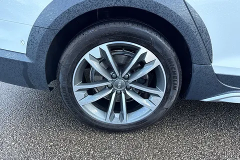 DF20ADX Audi A4 Allroad allroad quattro Sport 40 TDI 190 PS S tronic Thumbnail #14