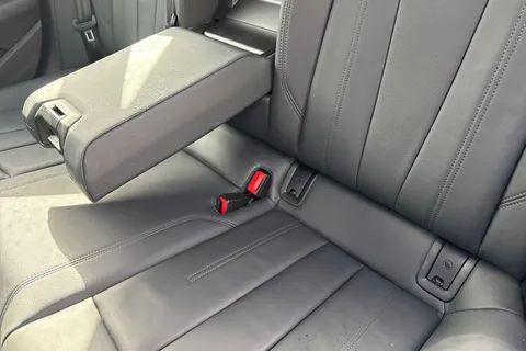 43 of 66 for Audi A4 Sport 35 TFSI 150 PS S tronic