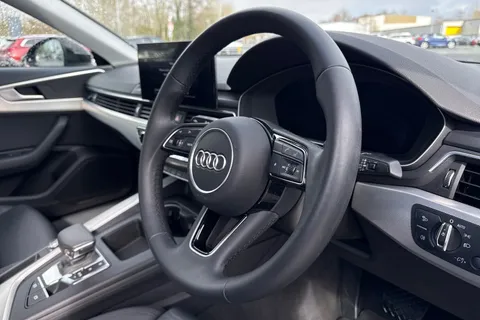 48 of 66 for Audi A4 Sport 35 TFSI 150 PS S tronic