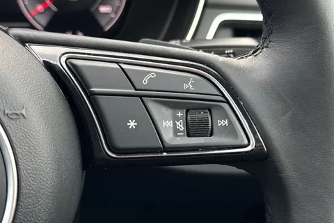 50 of 66 for Audi A4 Sport 35 TFSI 150 PS S tronic