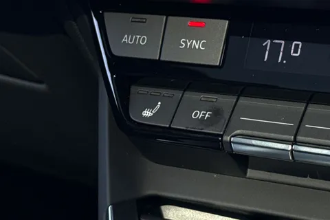 44 of 62 for Audi e-tron GT 105kWh Auto quattro 4dr