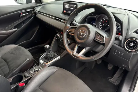 14 of 64 for Mazda Mazda2 1.5 SKYACTIV-G GT Sport Euro 6 (s/s) 5dr