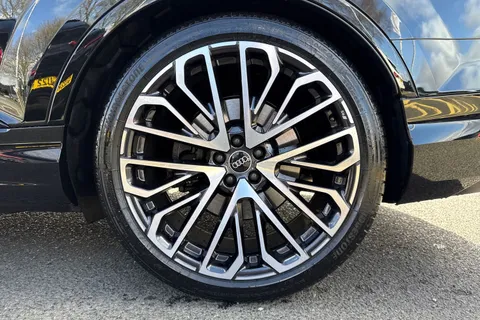  Audi SQ7 4.0 TFSI V8 Black Edition Tiptronic quattro Euro 6 (s/s) 5dr Thumbnail #11