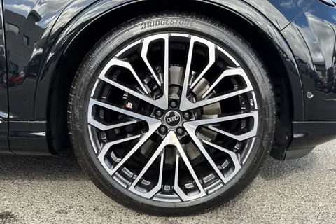  Audi SQ7 4.0 TFSI V8 Black Edition Tiptronic quattro Euro 6 (s/s) 5dr Thumbnail #13